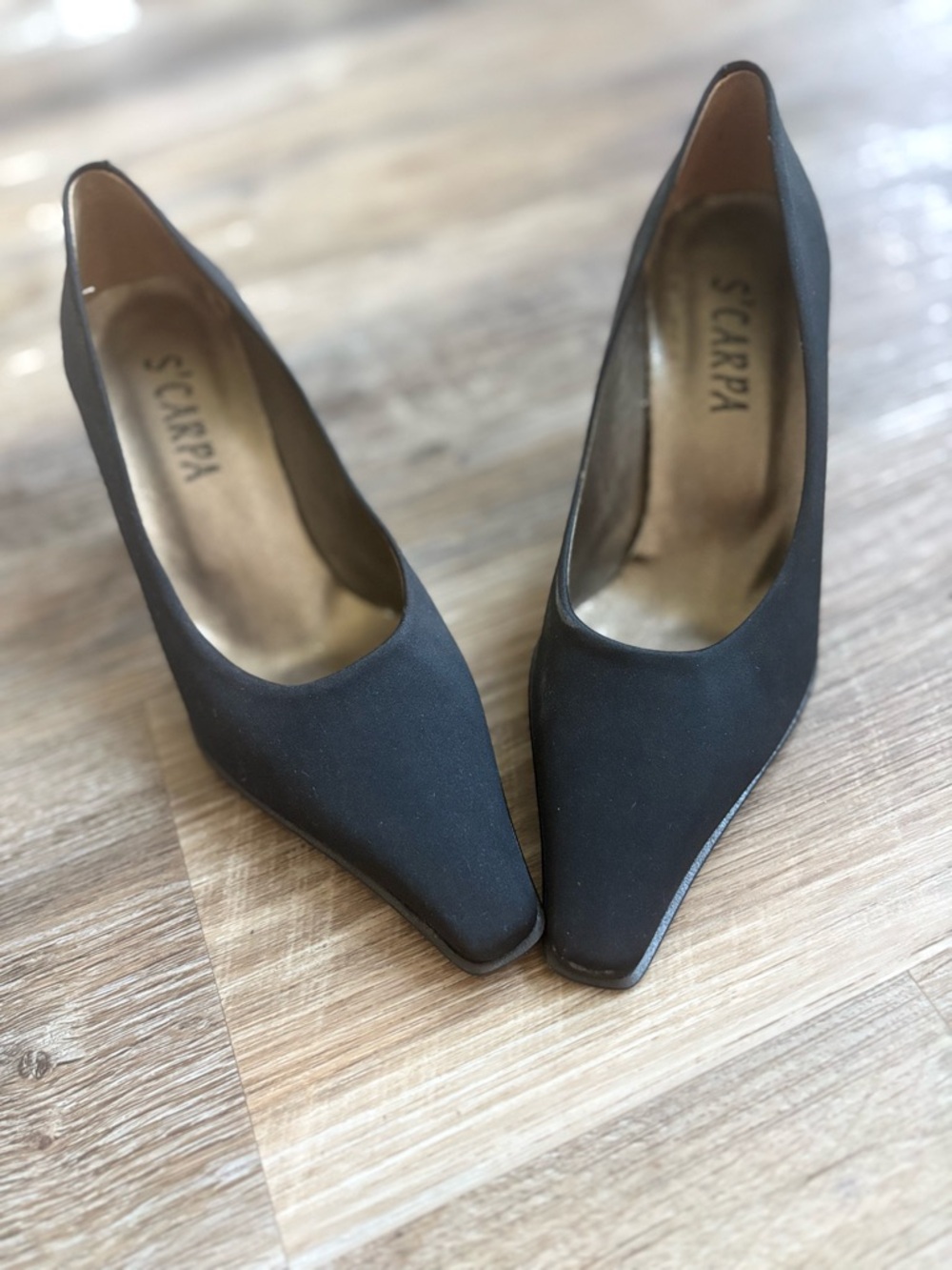 Scarpa Black Pointed Toe Heels